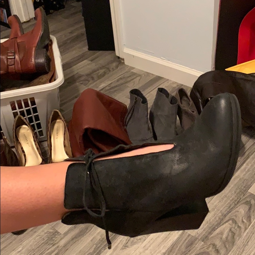 Very Volatile Los Angeles Booties View 6